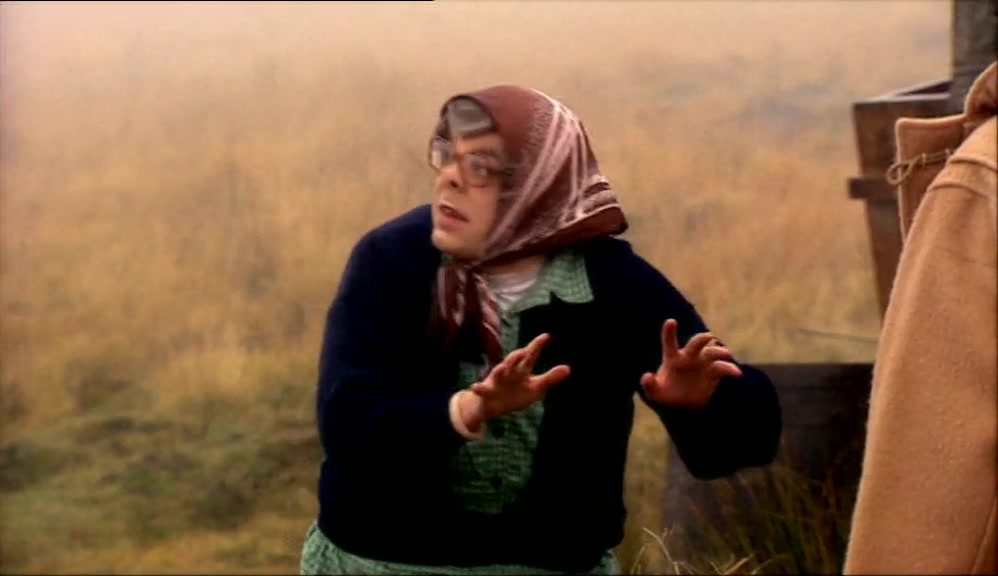 - THERE'S NOTHING FOR YOU HERE! - I SEE. NO PROBLEM. 