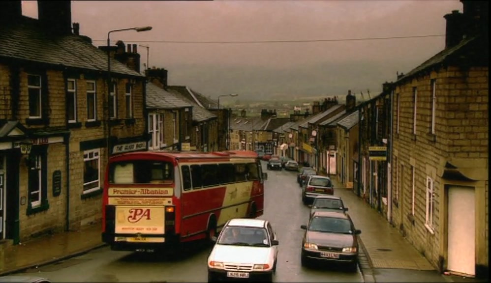 SO, KINDER, HERE WE ARE IN THE LOVELY TOWN OF ROYSTON VASEY! 