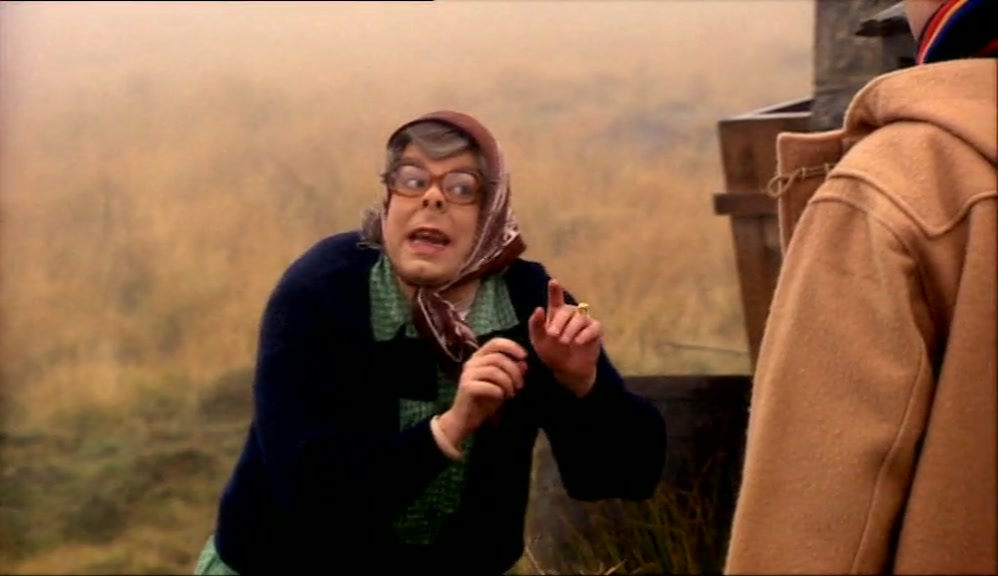 - THERE'S NOTHING FOR YOU HERE! - I SEE. NO PROBLEM. 