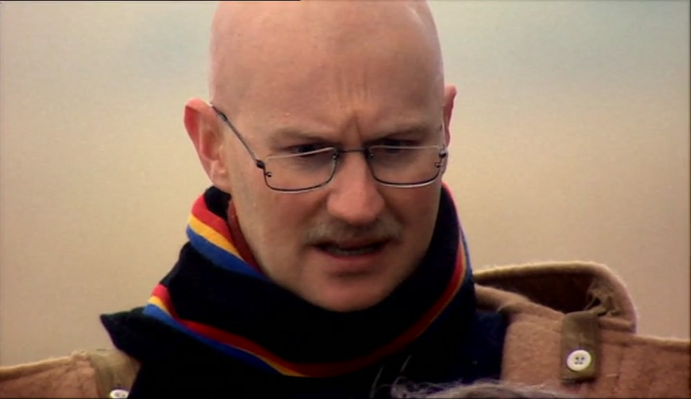 - ALL RIGHT, A POUND! - I DON'T WANT YOUR MONEY! 