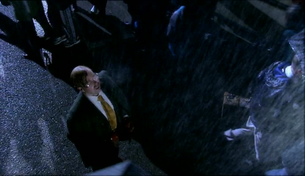 (SWELL OF ROMANTIC MUSIC)  