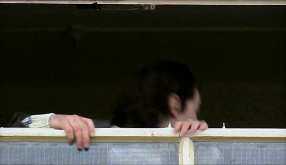 - PAULINE! THERE'S SOMEONE COMING! - LET ME SPEAK TO 'EM! GET DOWN! 