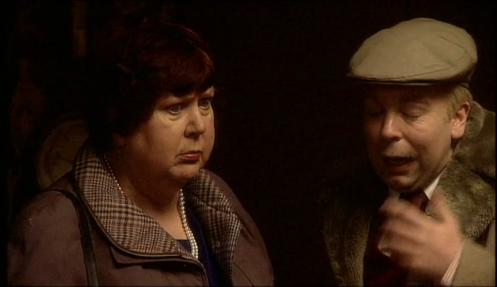 - I-I LEFT THE DOOR ON THE LATCH! - YOU NEVER DID? 