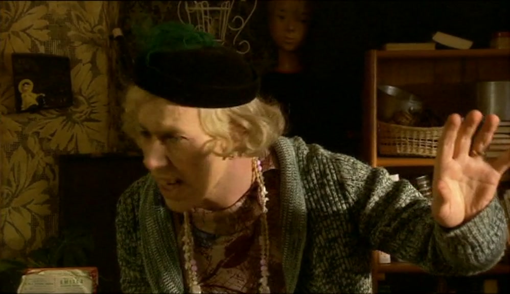 - WHAT'S THAT? TWO TS? - YES. 