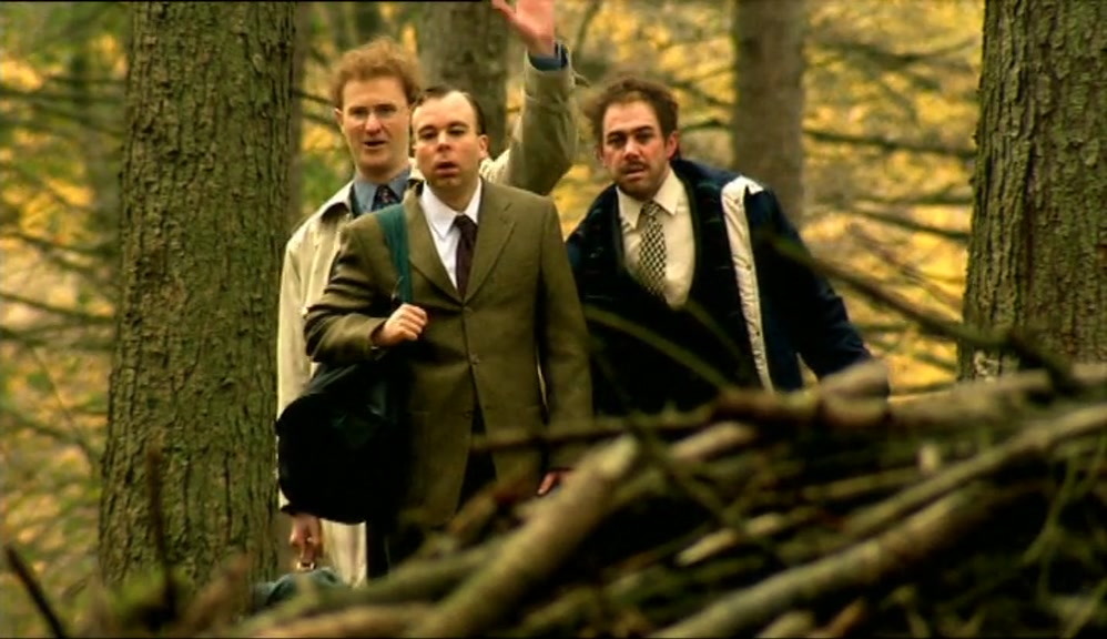 - I'M GOING BACK. - WE'RE IN THE MIDDLE OF NOWHERE! 