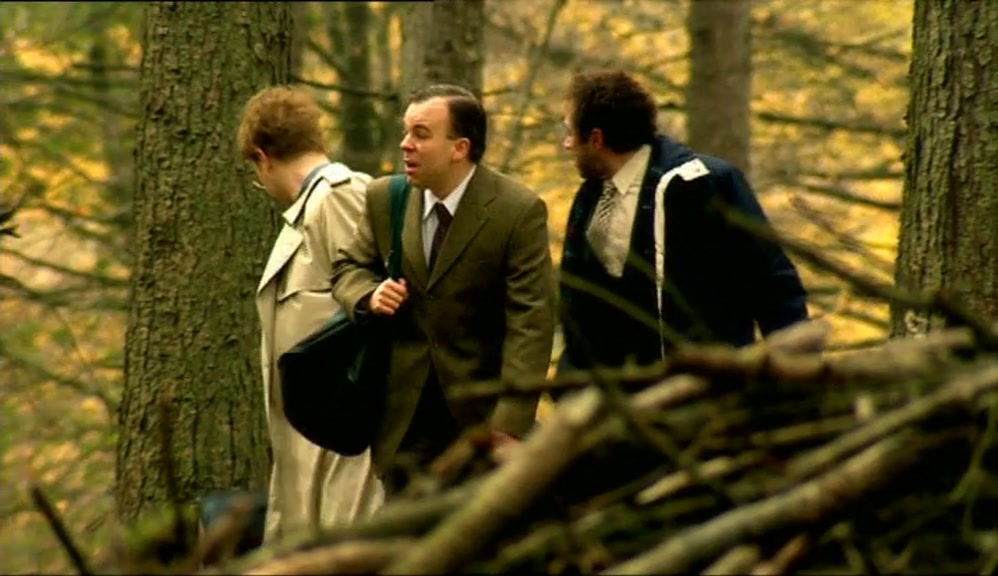 - I'M GOING BACK. - WE'RE IN THE MIDDLE OF NOWHERE! 