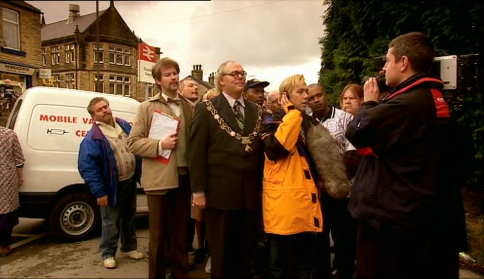 THANK YOU. I'M JOINED BY THE MAYOR OF ROYSTON VASEY, LARRY VAUGHN. 