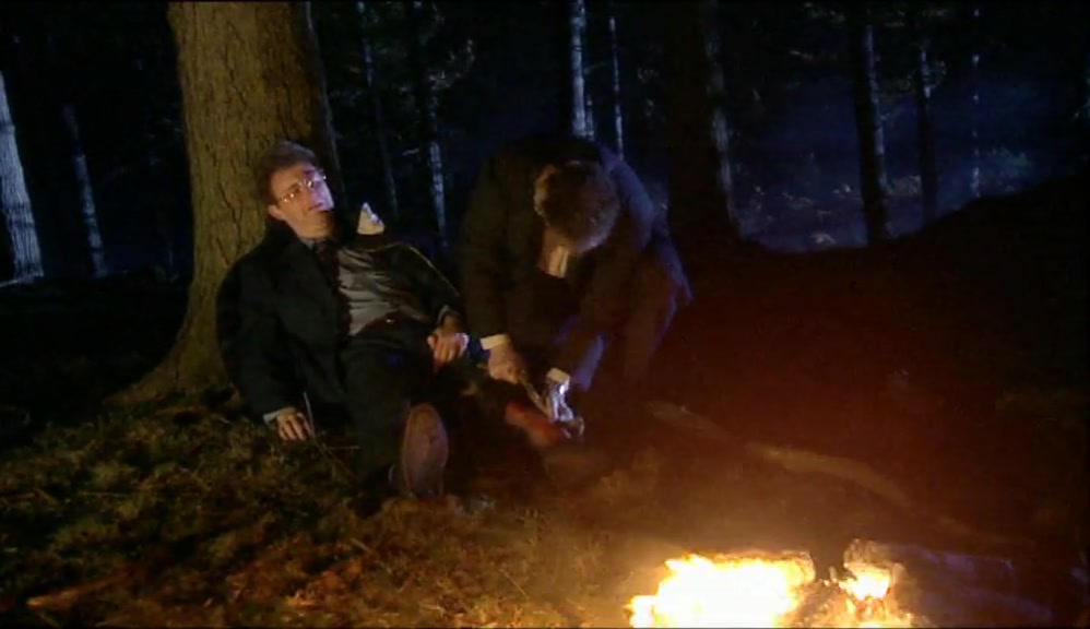 - I'M GOING TO TIE IT TO YOUR LEG. - PLEASE DON'T, GEOFF. 