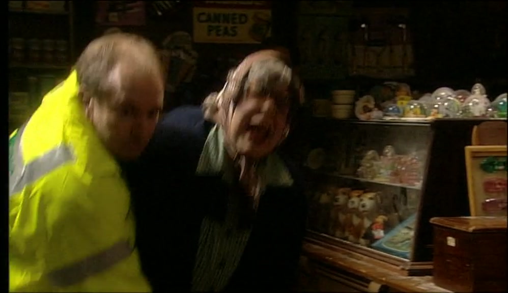 WHAT'S ALL THIS SHOUTING? WE'LL HAVE NO TROUBLE HERE. 