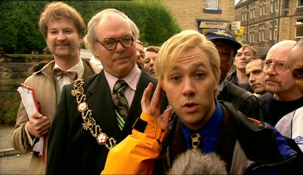 THANK YOU. I'M JOINED BY THE MAYOR OF ROYSTON VASEY, LARRY VAUGHN. 