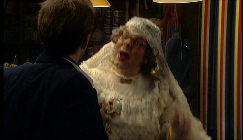 THE NO-TAIL COULD WEAR IT FOR THE WEDDING.  