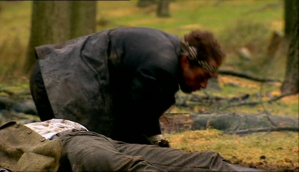 THEN WE SAY LAST TIME WE SAW HIM WAS WHEN HE WENT OFF LOOKING FOR HELP. 