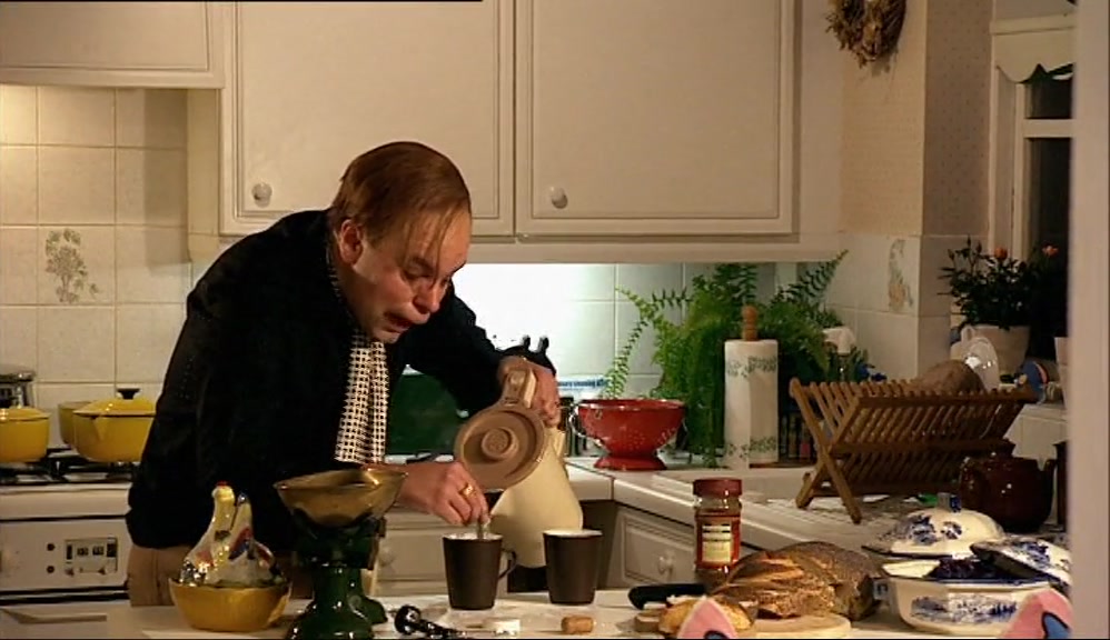 BUT FIRST I HOPE YOU WILL TRY SOME NICE DUISBERG KAFFEE. 