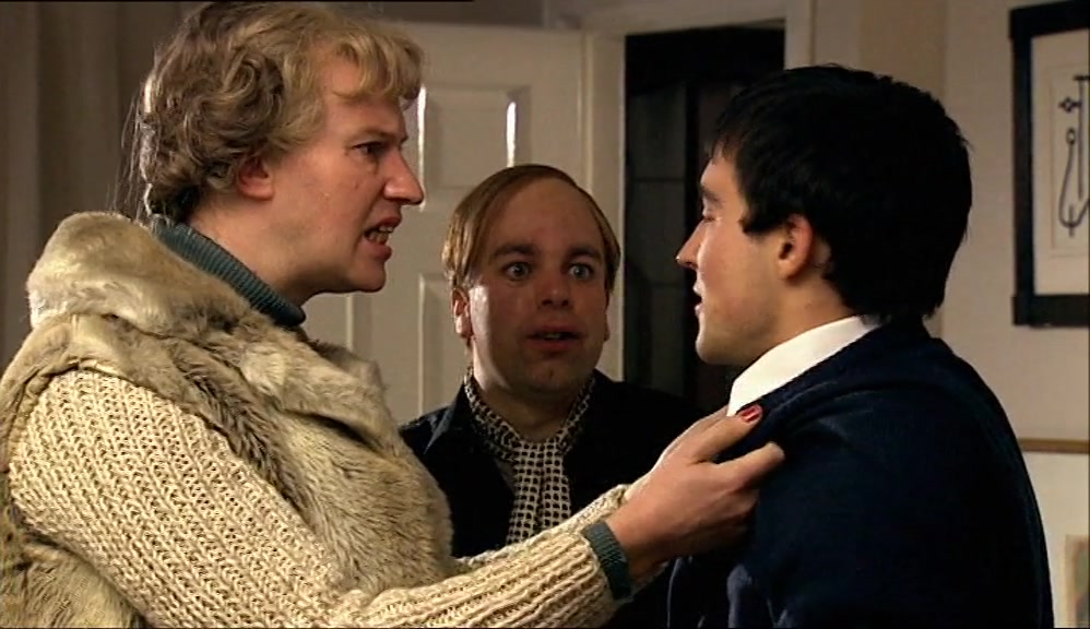 ICK VOHNE IN ROYSTON VASEY.  