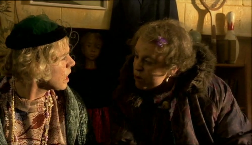 - I'M NOT BEING RUDE, DEAR. - YOU ARE. 