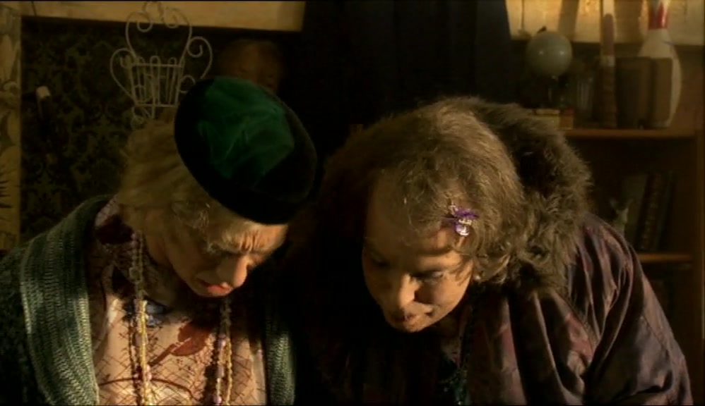 - JUST PUT ONE LEATHER BAG. - LEATHER BAG. 