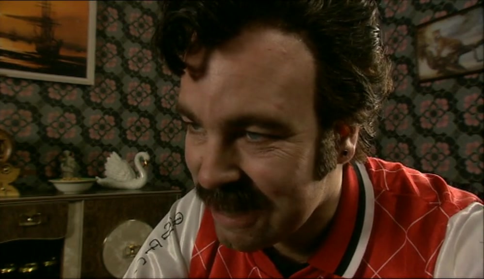 - IS IT FOR PIE? - NO, IT'S FOR ME. 