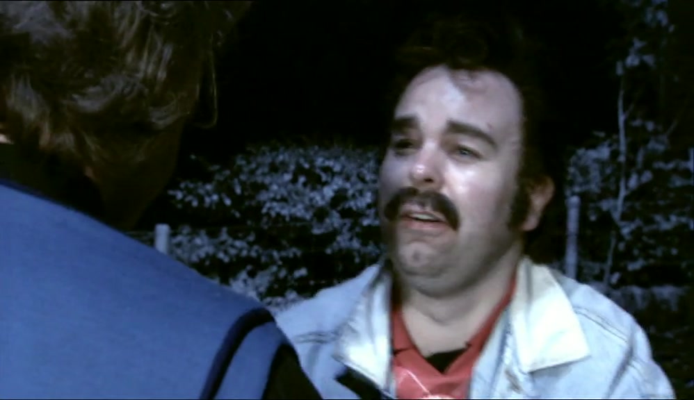 - PLEASE, IT'S CHRISTMAS EVE. - GO ON, OFF YOU GO! 