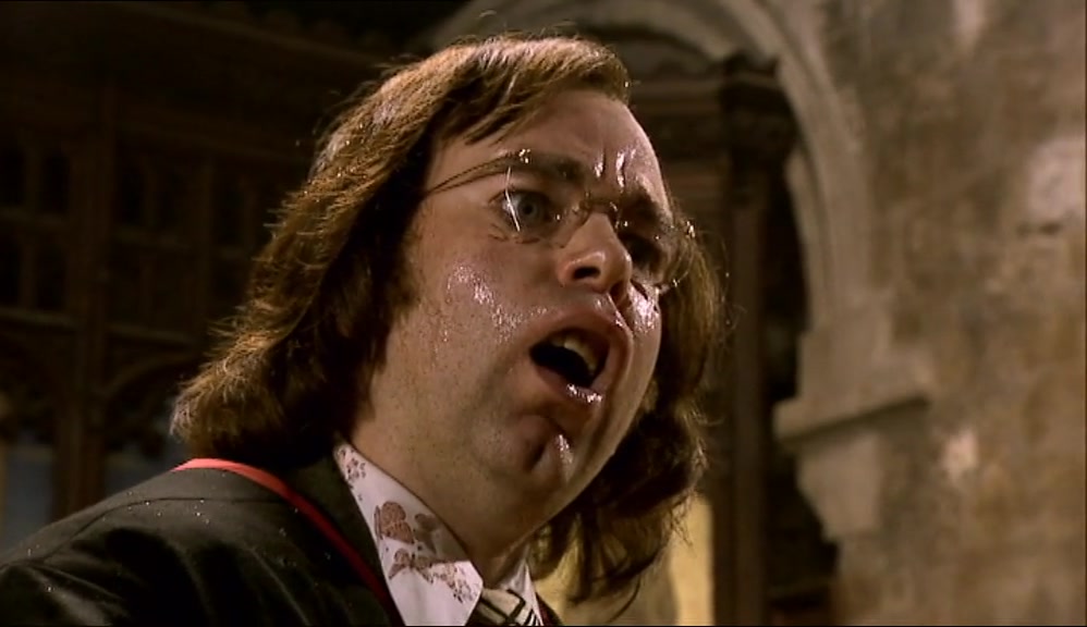 - WHAT? - YOU'RE A VAMPIRE! 