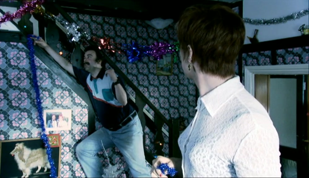 - HE'S NOT, JULIE! - HE IS, JULIE! 