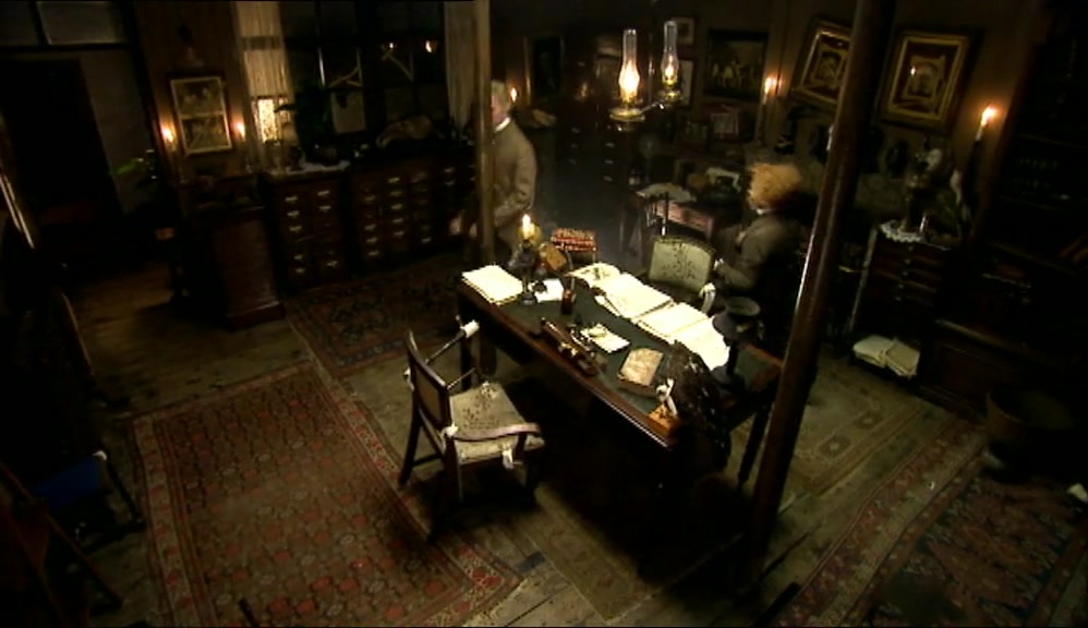 - MR BOOTHBY? - THAT'S ME. HAVE YOU EATEN? 