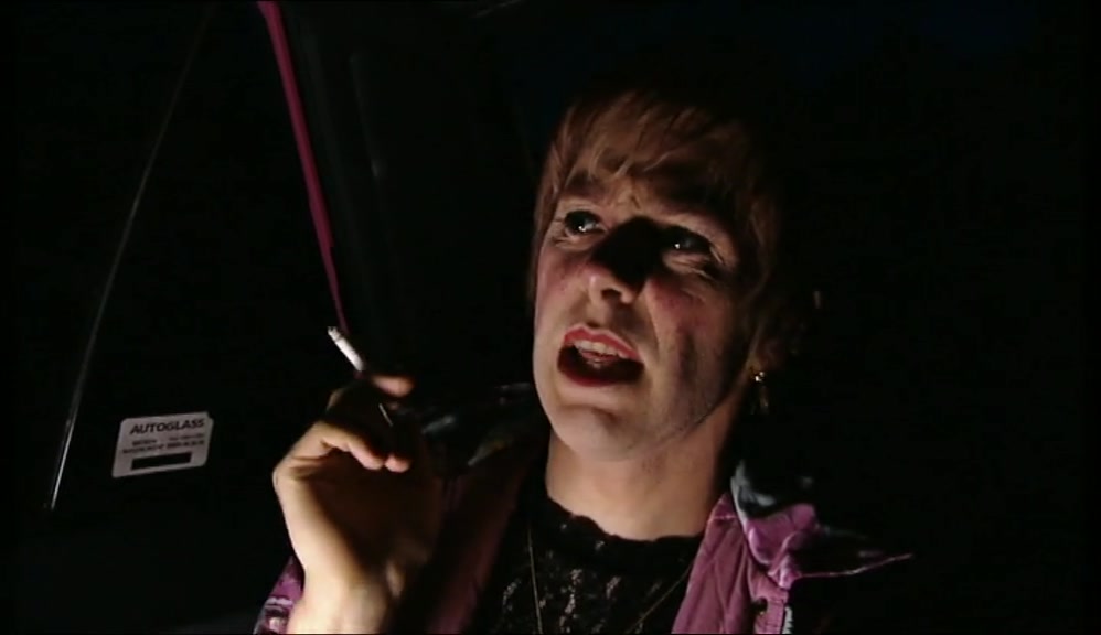 - I HAVE TO WEAR A MASK. - A MASK? 