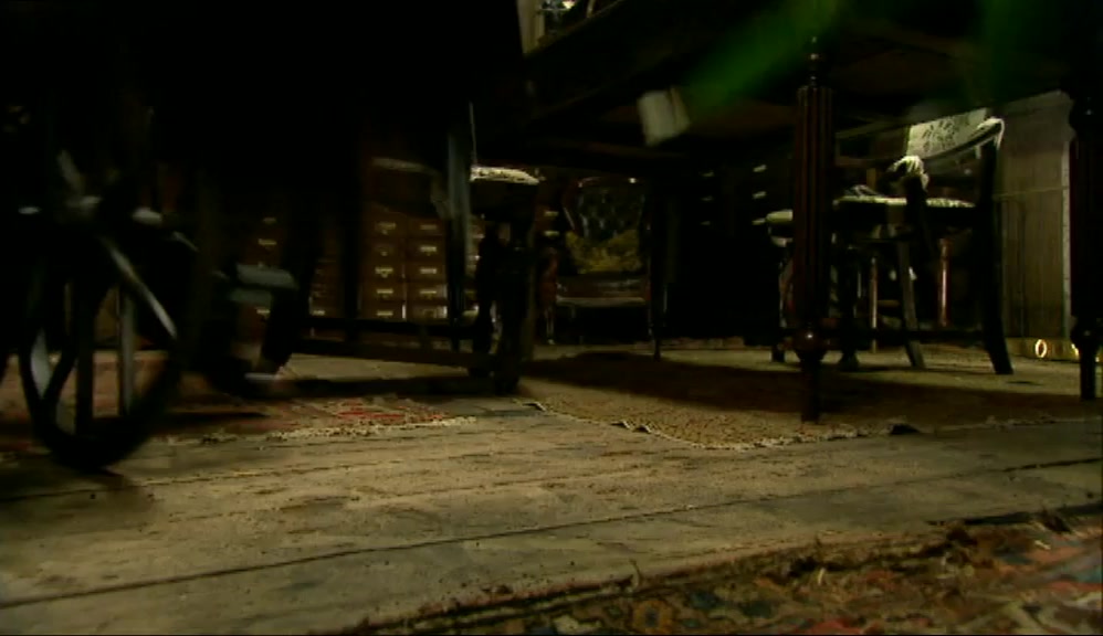 - MR BOOTHBY? - THAT'S ME. HAVE YOU EATEN? 