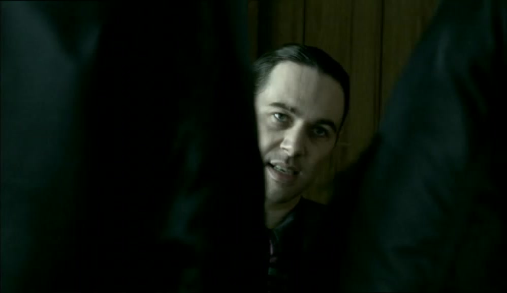 - ER... - SIX POUND. SIX BLOODY POUND. 