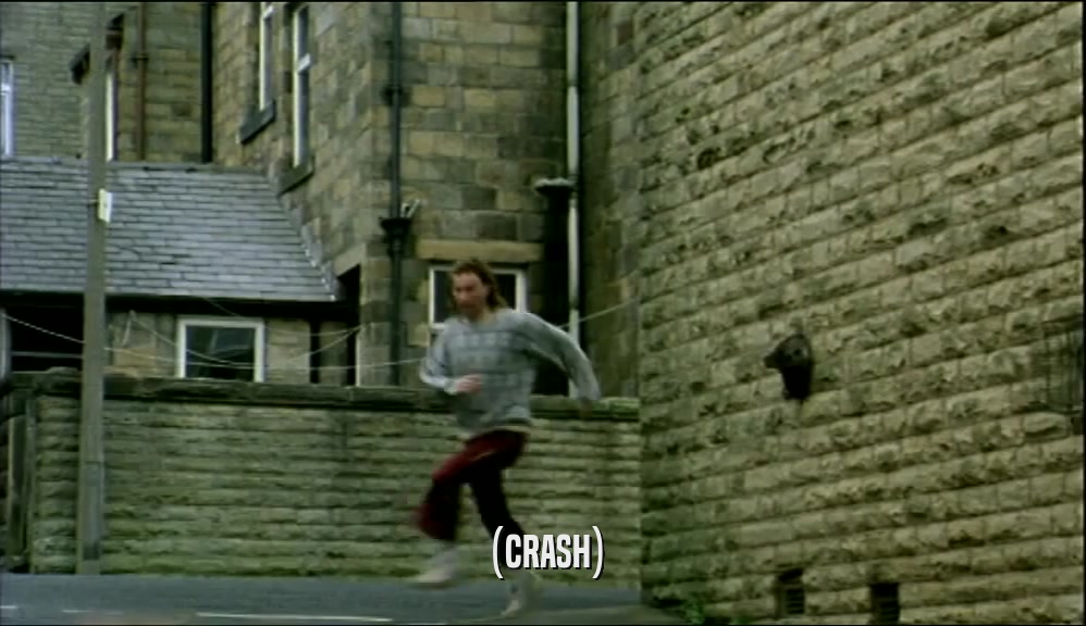 (CRASH)  