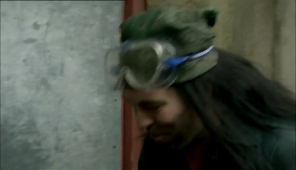 (SNIGGERS)  
