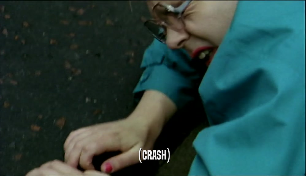 (CRASH)  
