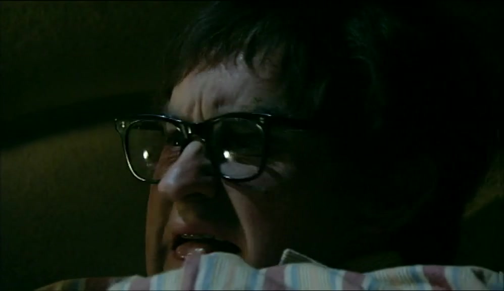 I 'M GOIN' MAD. I'M CRACKIN' UP!  