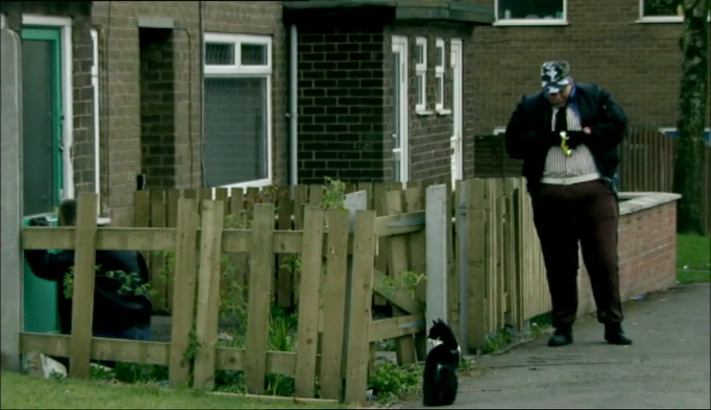 IT'S JG DEBT RECOVERY. YOU OWE SIX WEEKS ON THAT TELLY. 