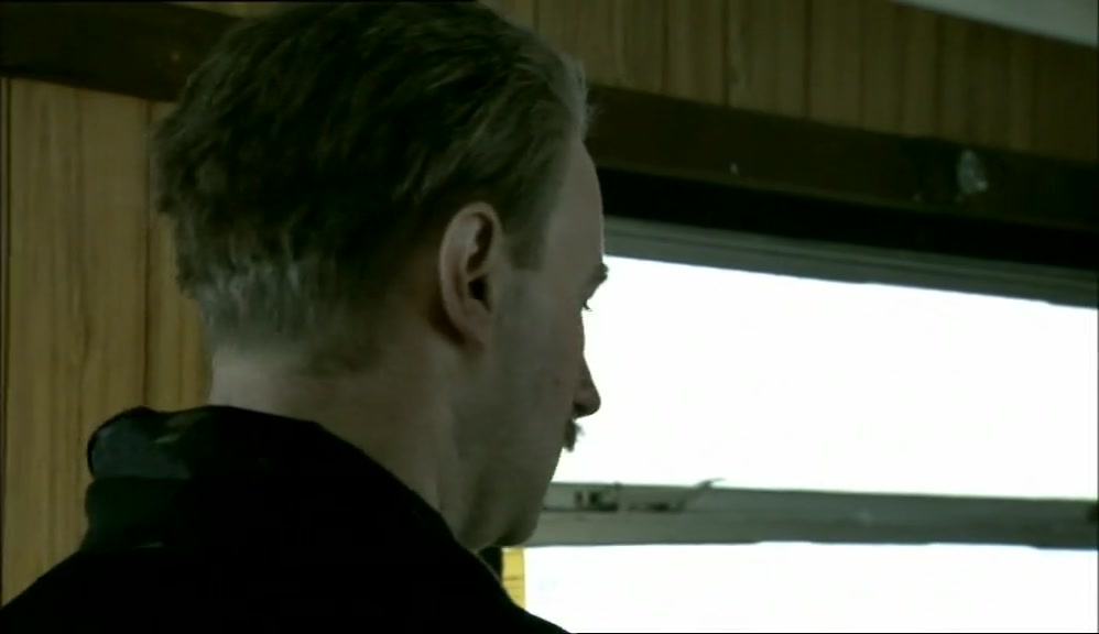 - ER... - SIX POUND. SIX BLOODY POUND. 