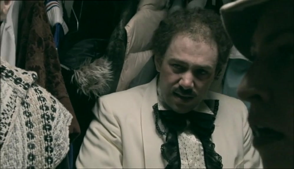 - WAS IT PAPERED? - YOU KNOW WHO WAS HERE? 