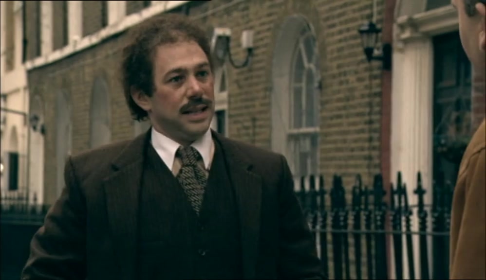 - YOU'RE NOT DOIN' AN ADVERT?! - I AM. 