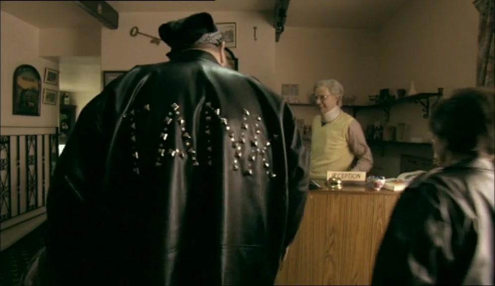 AH! SUE AND TANK. OR SHOULD I SAY MR AND MRS...  