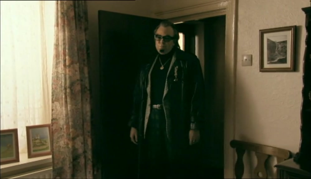 - MR STEELE? - THAT'S ME. 