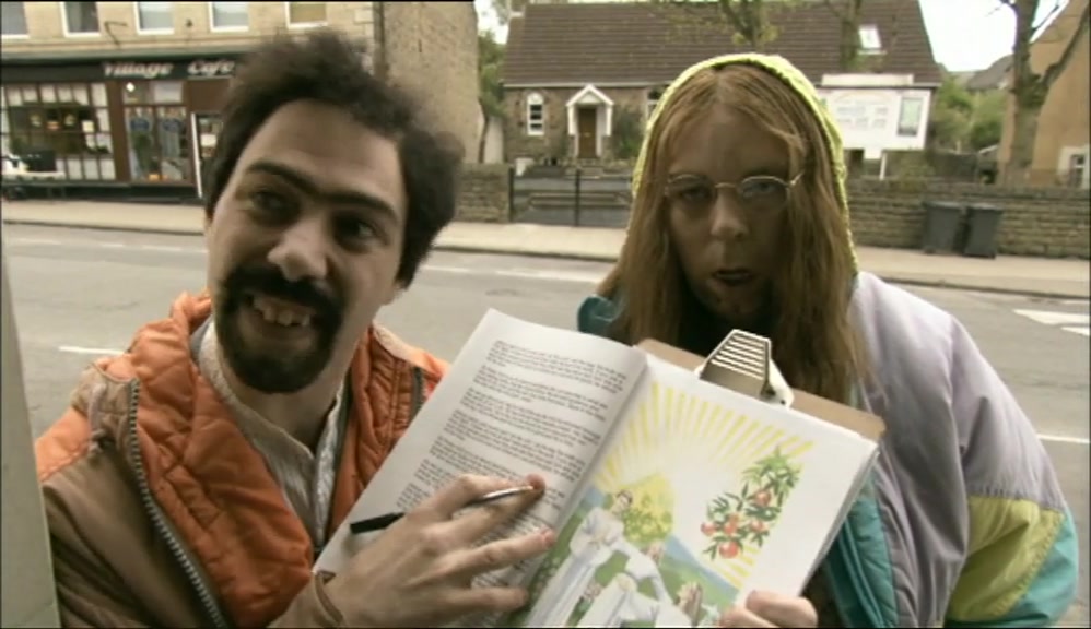 THE COLOURS ARE VERY VIVID, EVEN THOUGH IT'S AN OLD BOOK. 