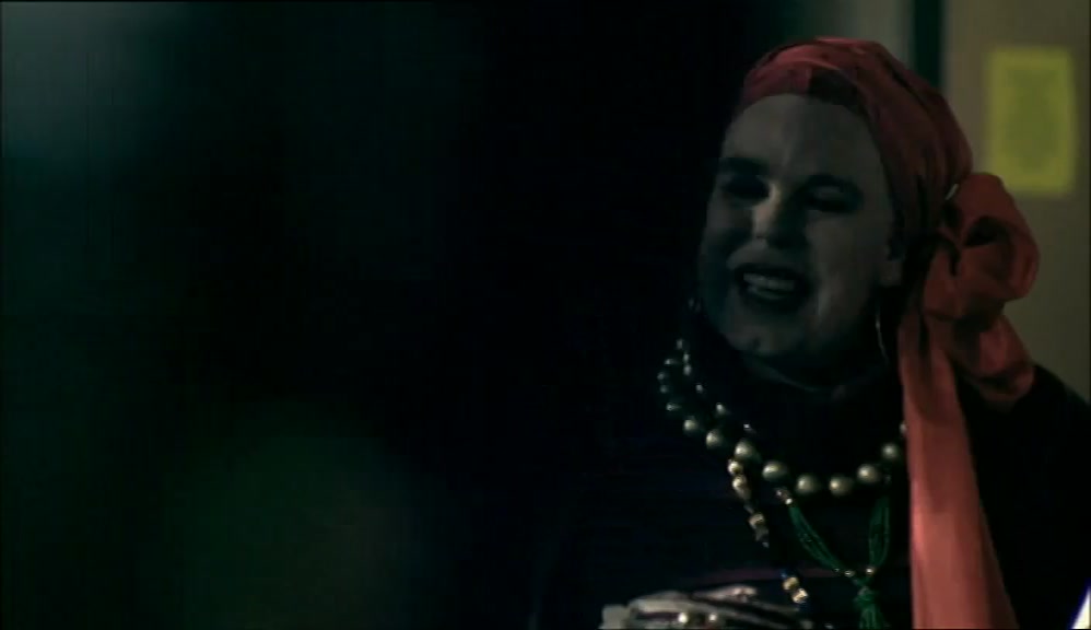 - SHE'S DYED HER HAIR. - THAT WON'T IMPRESS CHERRY. 