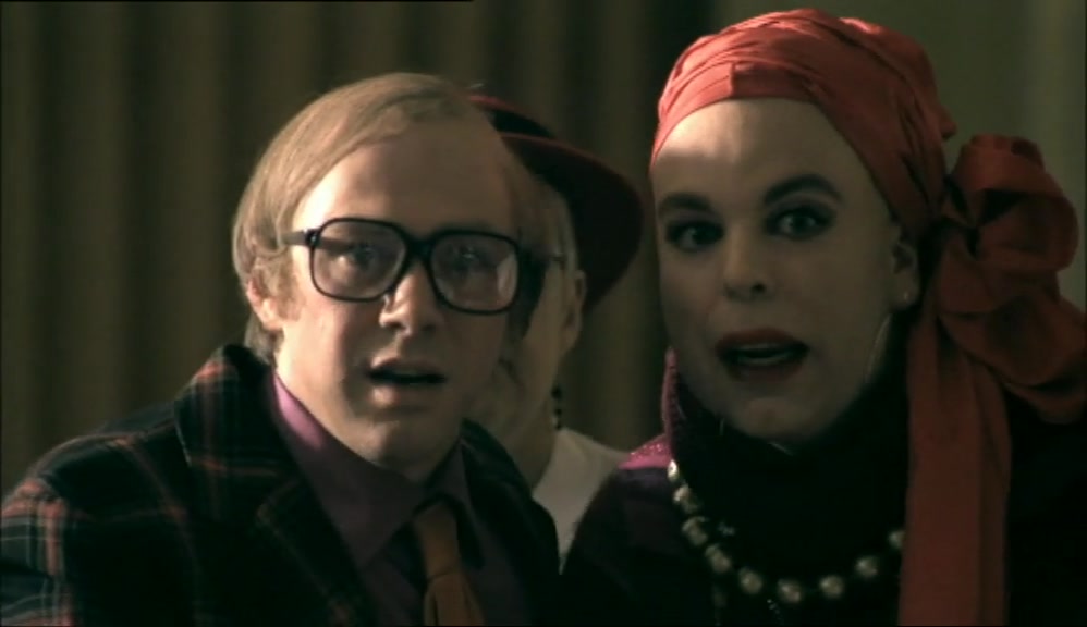 - WE HAVE TEARS, NANCY! - SHE'S NOT WALKING OFF? 