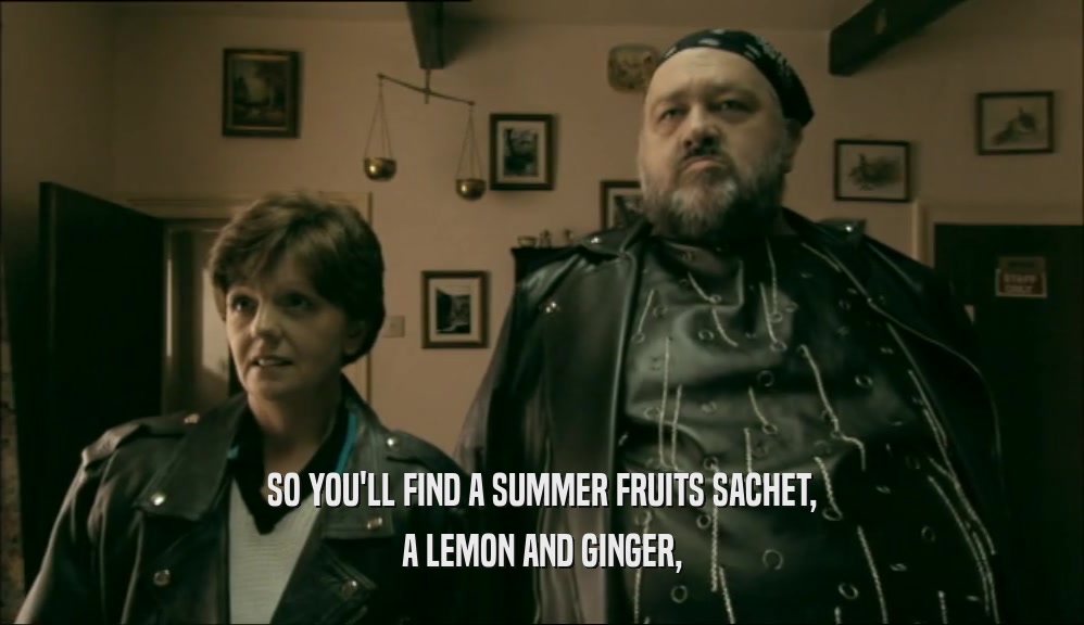 SO YOU'LL FIND A SUMMER FRUITS SACHET, A LEMON AND GINGER, 