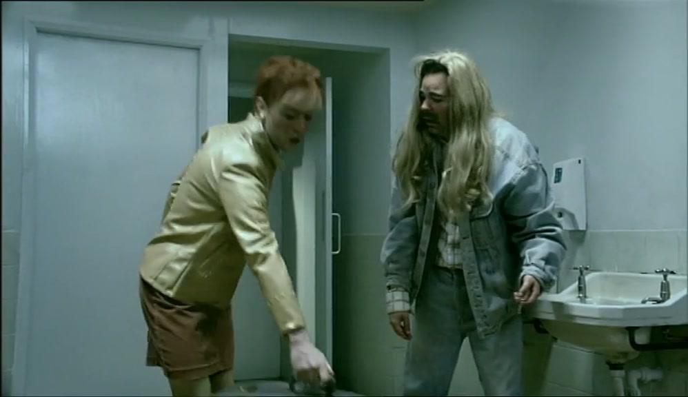 - I PACKED A BAG FOR YOU, LOOK. - WHERE ARE WE GOIN'? 