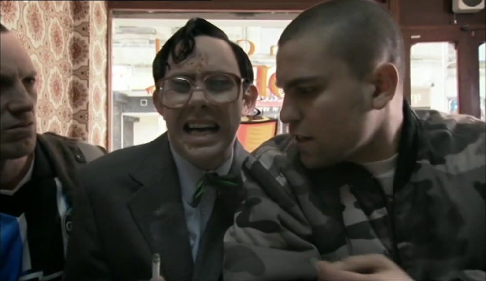 - LET ME SHOW YOU HOW IT'S DONE. - (GIRLS) GO ON! 