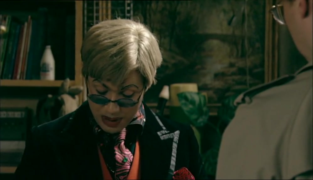HMM... TRICKY. MY RUBY BROOCH SHOULD SLIP DOWN YOUR CRACK. 