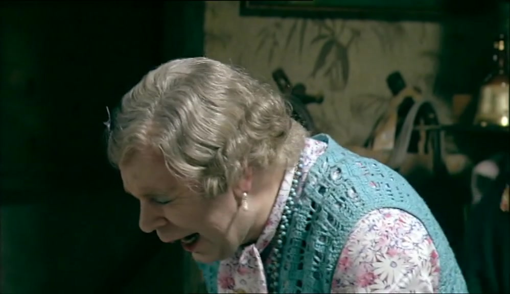- NO, I DON'T DO THURSDAYS. - NO, DEAR. THIRSTY. THIRSTY. 