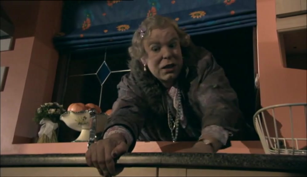 OH, HE'S DONE ALL HIS WORK SURFACES IN THAT CORIAN. 