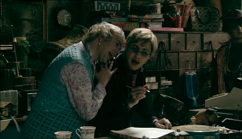 - NOW I'M GOING OVER IT IN PEN. - THAT'S RIGHT. NICE AND BOLD. 