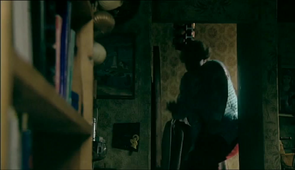 NEVER MIND THE GAMES, DEAR. WE'VE LOST A BAG!  