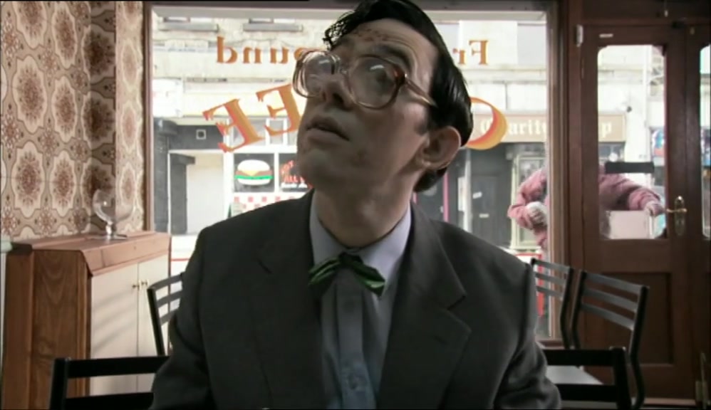 NOW I TAKE A CIGARETTE THUSLY.  